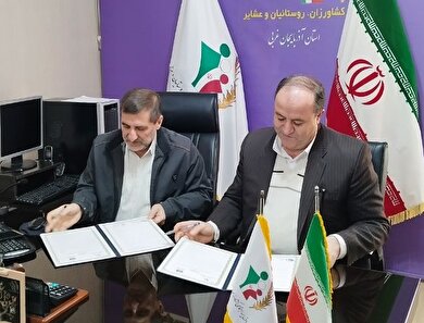 دارندگان کارت مهارت فنی و حرفه ای، عضو بیمه اجتماعی کشاورزان، روستائیان و عشایر می شوند