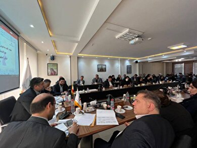 خدمات ارزشمند دولت به بهترین نحو در جامعه تبیین گردد