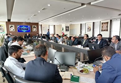 نشست مشورتی بخشداران با تمرکز بر توسعه روستایی و بیمه اجتماعی