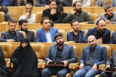 حضور مدیر صندوق بیمه اجتماعی استان زنجان در نخستین اجلاسیه ملی مردمی‌سازی دولت