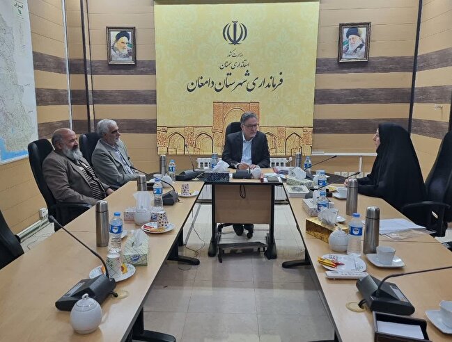 با همکاری دستگاه‌های اجرایی چتر حمایتی بیمه اجتماعی در شهرستان دامغان گسترش می‌یابد