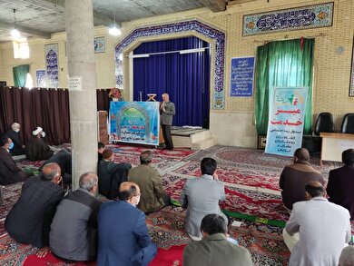 میز خدمت در شهرهای کامفیروز و خانیمن شهرستان مرودشت برگزار شد