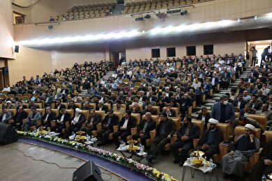 برگزاری همایش معتمدین و مروجین بیمه ای به همت صندوق بیمه اجتماعی کشاورزان، روستاییان و عشایر استان کرمانشاه