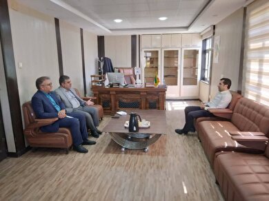 نشست مدیر صندوق بیمه اجتماعی با مدیرکل امور عشایر استان کهگیلویه و بویراحمد