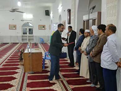 مدیر صندوق استان هرمزگان مستمری بگیران راوی خدمات صندوق باشند