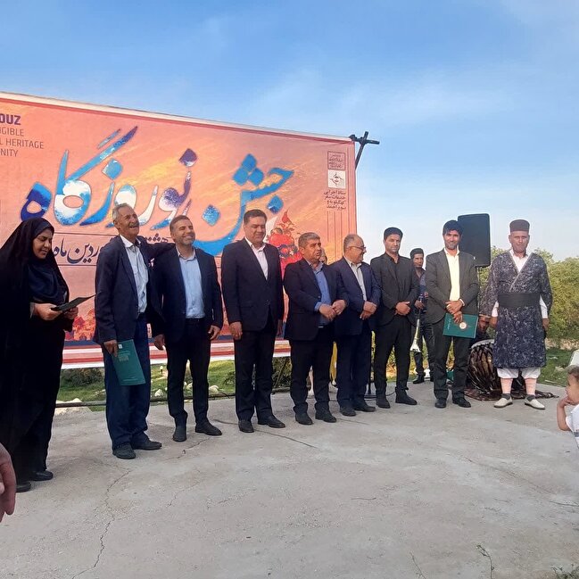 برپایی میز خدمت بیمه اجتماعی