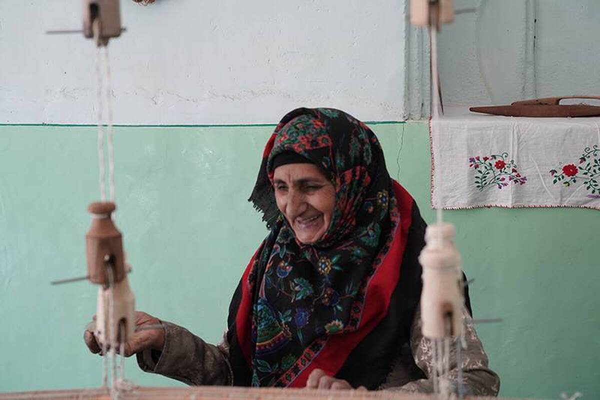 ۴ هزار میلیارد ریال تسهیلات قرض الحسنه یکصد و پنجاه تا سیصد میلیون ریالی برای بیست هزار نفر از مستمری بگیران فراهم گردید.