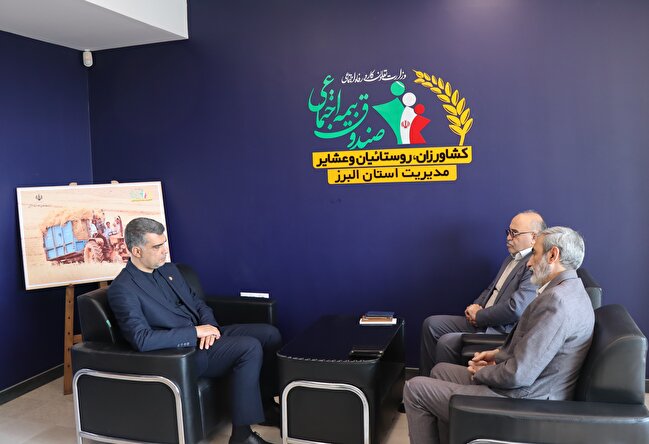 نشست مدیرعامل و رئیس هیئت مدیره بنیاد توسعه کار آفرینی و تعاون استان با مدیر صندوق البرز