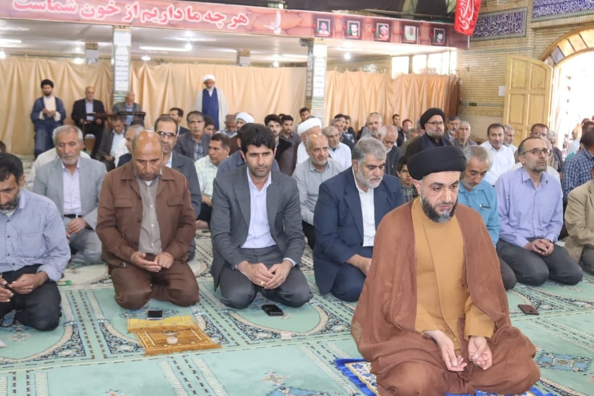 اسدیان با حضور در مصلای نماز جمعه شهر سی‌سخت، به صورت چهره به چهره به سوالات بیمه‌شدگان پاسخ داد و مزایا و خدمات صندوق را به طور کامل تشریح کرد.