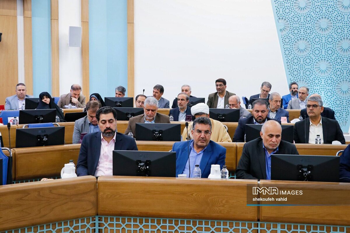 سرپرست صندوق استان اصفهان در جلسه شورای اداری استان اصفهان به ریاست استاندار حضور یافت.