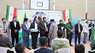 برگزاری جشن انقلاب در روستای رجایی‌دشت