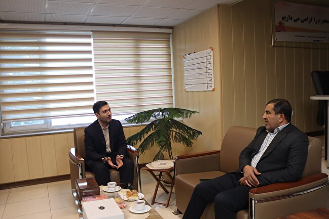 دیدار سرپرست صندوق استان با مدیر کل امور اجتماعی و فرهنگی استانداری همدان