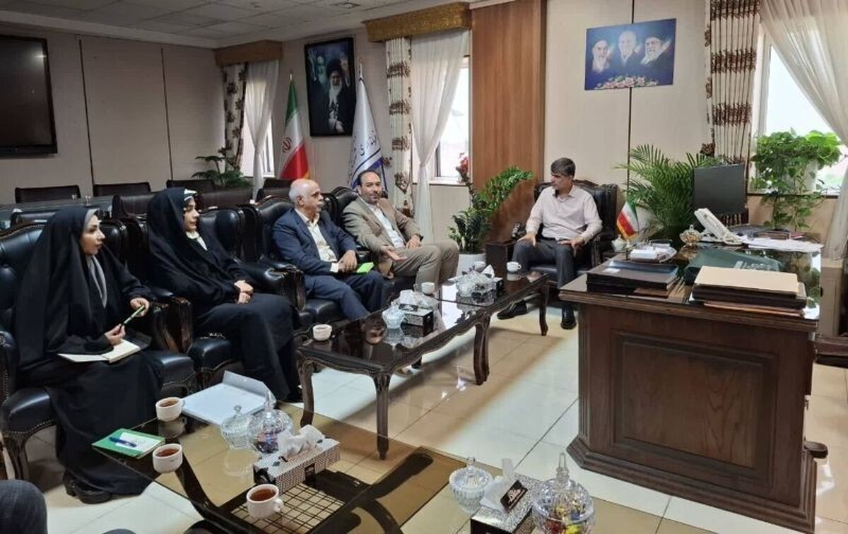 دیدار محسن رشیدی اقدم مدیر صندوق استان تهران با سیداصغر تقوی فرماندار ملارد