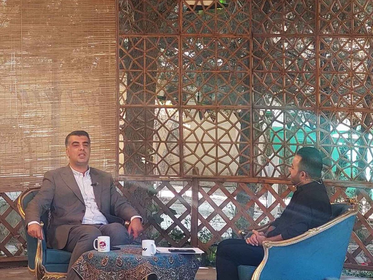 فواد محمدی مدیر صندوق استان گفت: حقوق مستمری بگیران صندوق در سال جاری به میزان 20 درصد افزایش یافته و مبلغ مابه التفاوت ناشی از این افزایش به حساب ذینفعان واریز گردیده است.