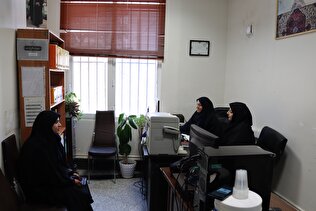 بازدید مدیر صندوق استان از کارگزاری های مستقر در شهر ساروق و شهرستان کمیجان
