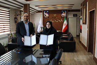 آئین انعقاد تفاهم نامه همکاری برای حمایت بیمه ای از ورزشکاران روستاها و شهرهای زیر بیست هزار نفر استان مرکزی