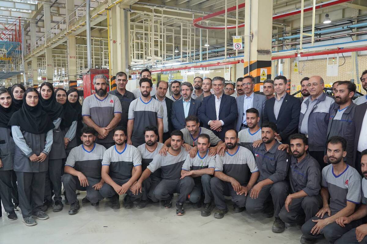 مدیرعامل صندوق به عنوان نماینده وزیر تعاون، کار و رفاه اجتماعی در هفته دولت به استان مرکزی سفر کرد.