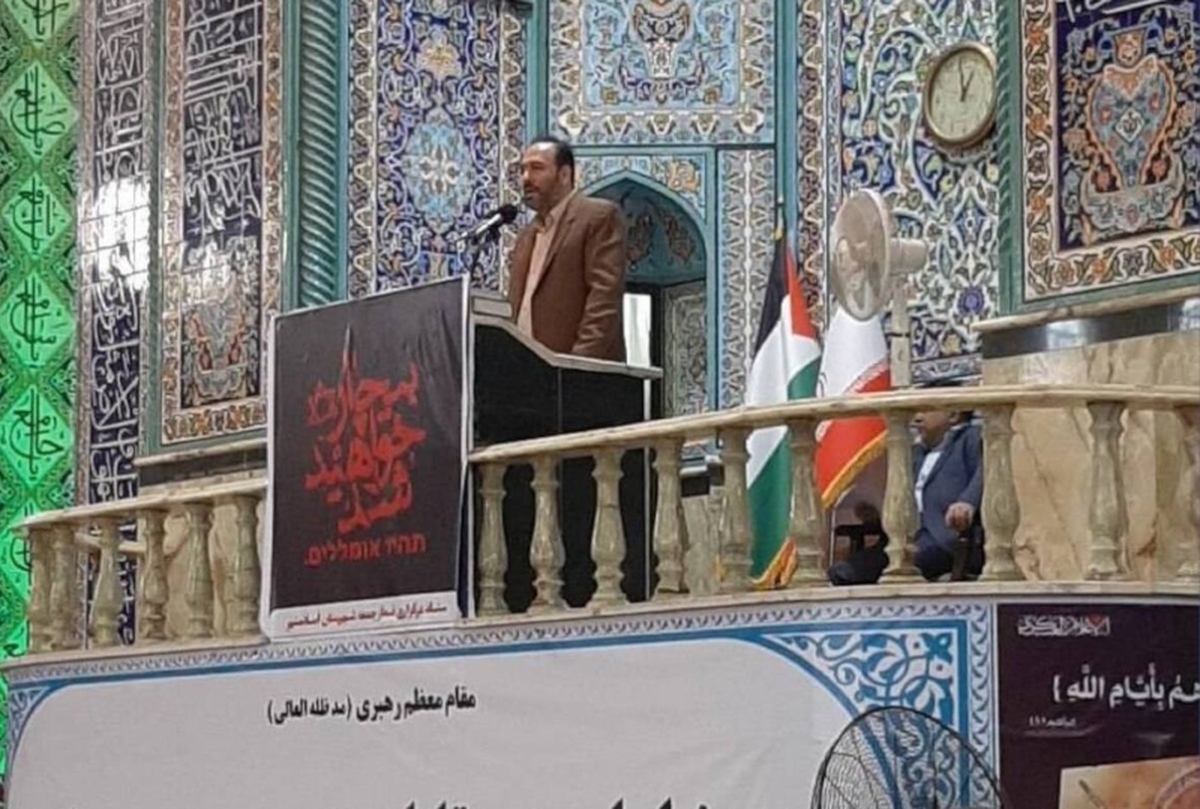 به مناسبت روز ملی روستا و عشایر، محسن رشیدی‌اقدم، مدیر صندوق استان تهران، با حضور در نماز جمعه شهرستان اسلامشهر و پیش از خطبه‌ها، به تبیین اهداف، مأموریت‌ها و خدمات صندوق پرداخت.