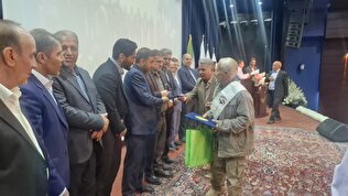 اهدای احکام مستمری بازنشستگی و ازکارافتادگی به بیمه‌شدگان صندوق