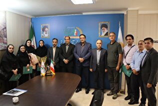 تجلیل مدیرکل آذربایجان شرقی از اصحاب رسانه استان