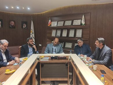 آغاز همکاری مجتمع طیور فارس با صندوق