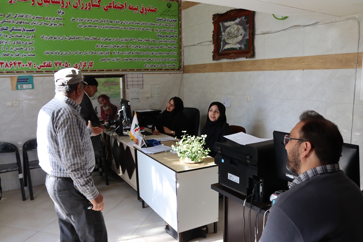 با هدف بررسی عملکرد کارگزاری‌ ها و میزان تحقق سهمیه ابلاغی ، بازدید از کارگزاری ها در محل دفتر کارگزاری‌ ها انجام شد.