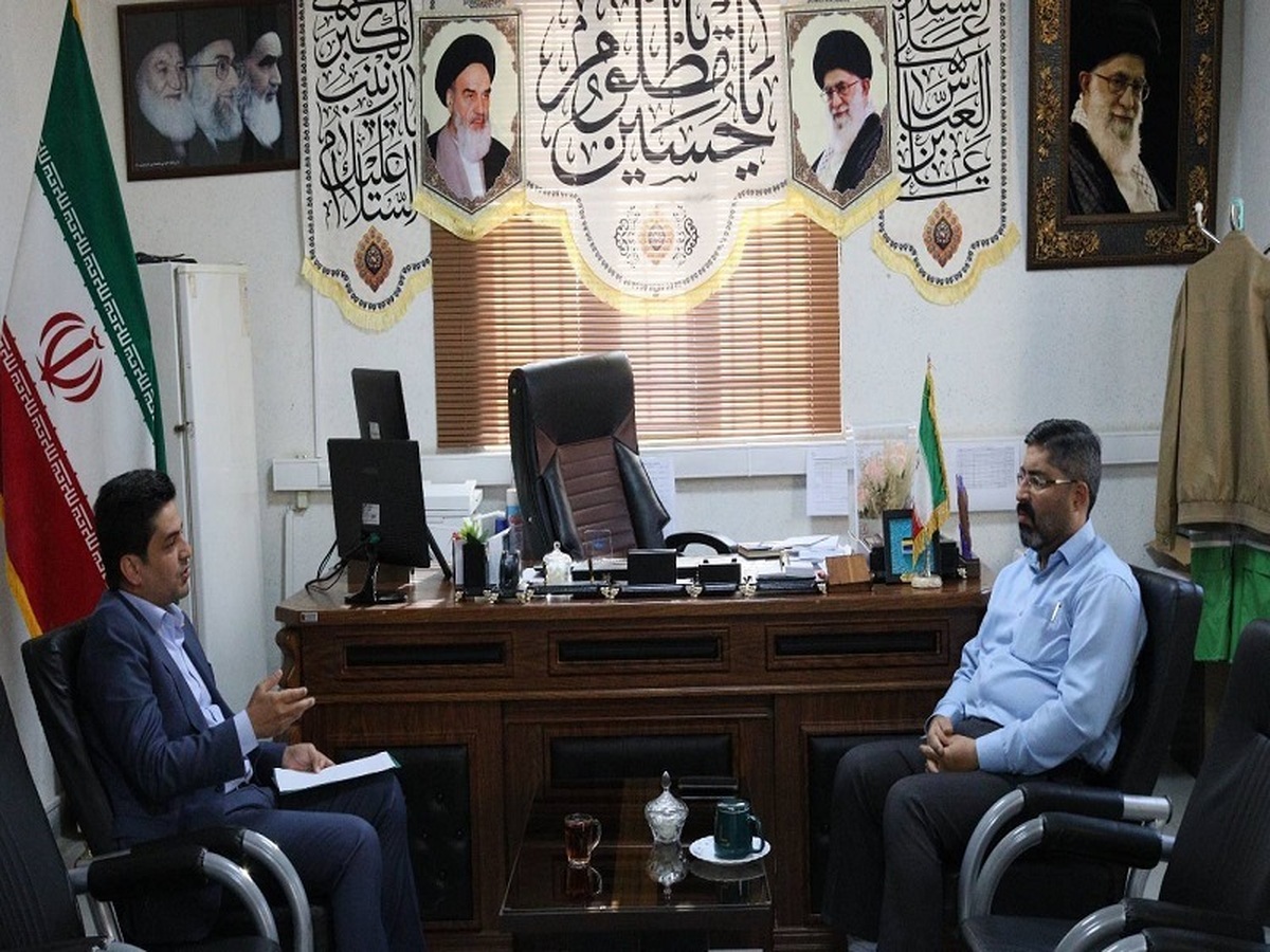 در راستای گسترش پوشش بیمه‌ای، مدیر صندوق استان قزوین با بخشدار خرمدشت دیدار کرد.