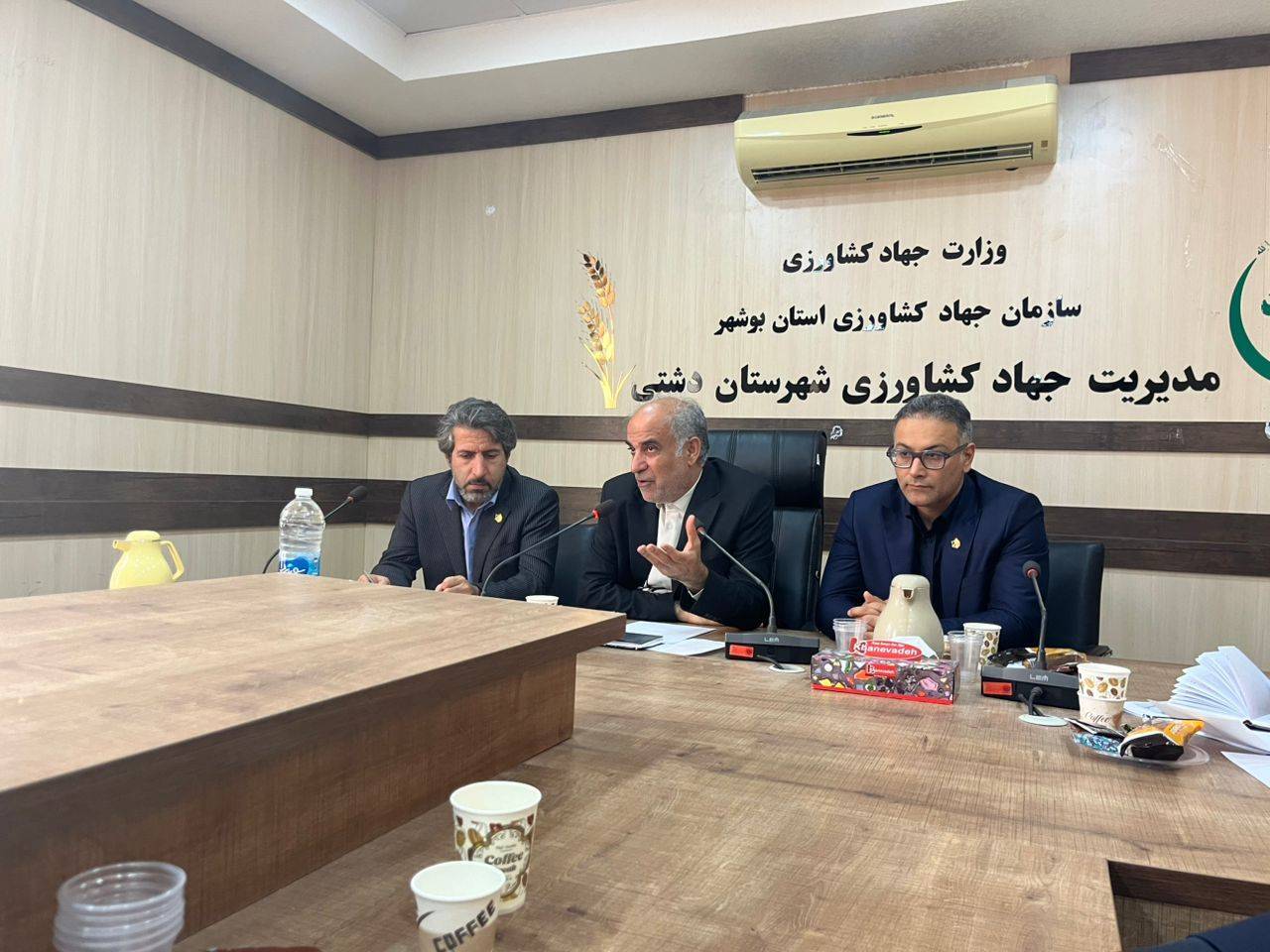 تأکید بر همافزایی نهادی و گسترش چتر حمایتی بیمه اجتماعی تأکید بر همافزایی نهادی و گسترش چتر حمایتی بیمه اجتماعی