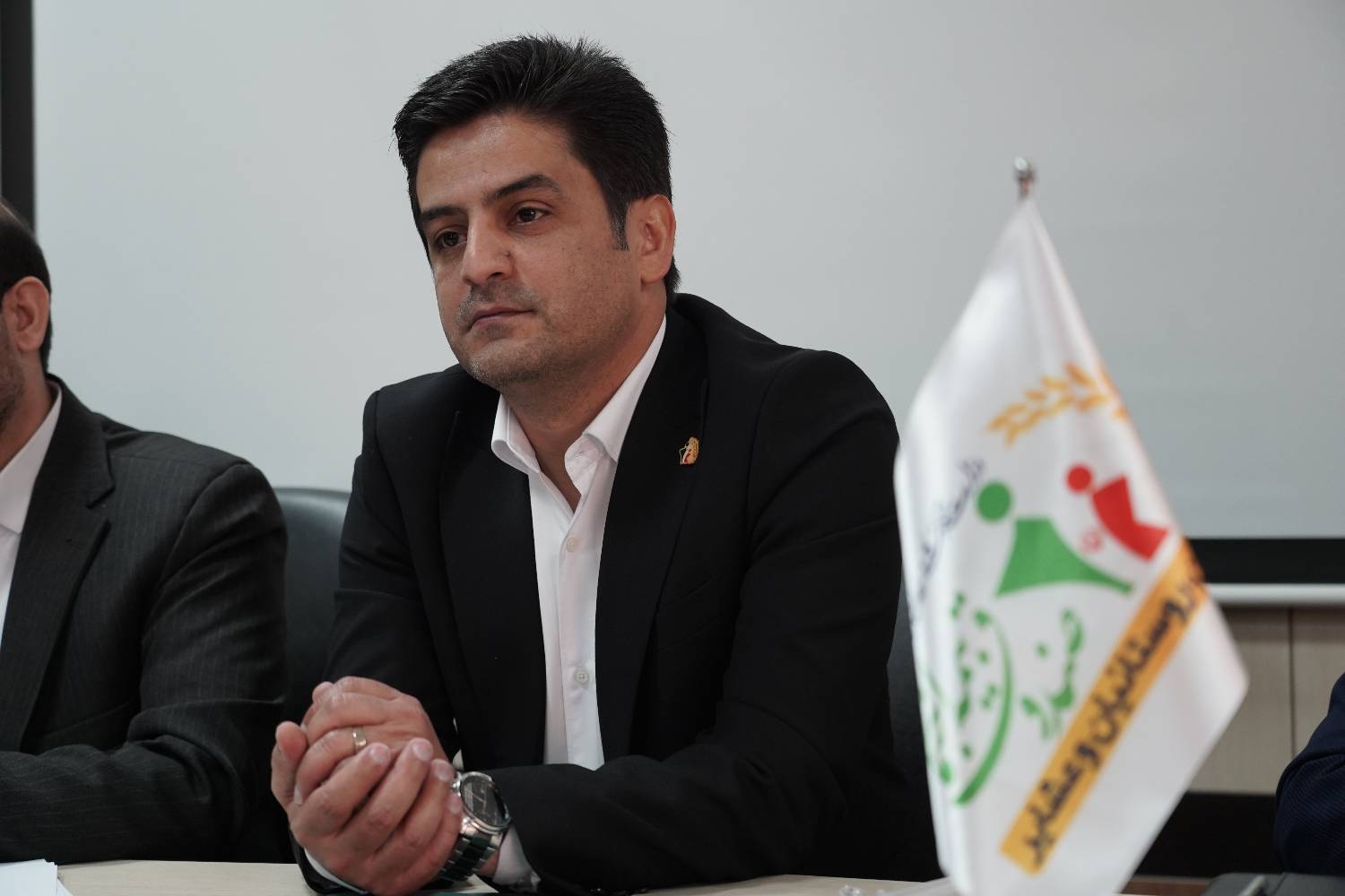 تأکید بر همافزایی، توسعه پوشش بیمهای و ارتقای کیفیت خدمات به جامعه هدف تأکید بر همافزایی، توسعه پوشش بیمهای و ارتقای کیفیت خدمات به جامعه هدف